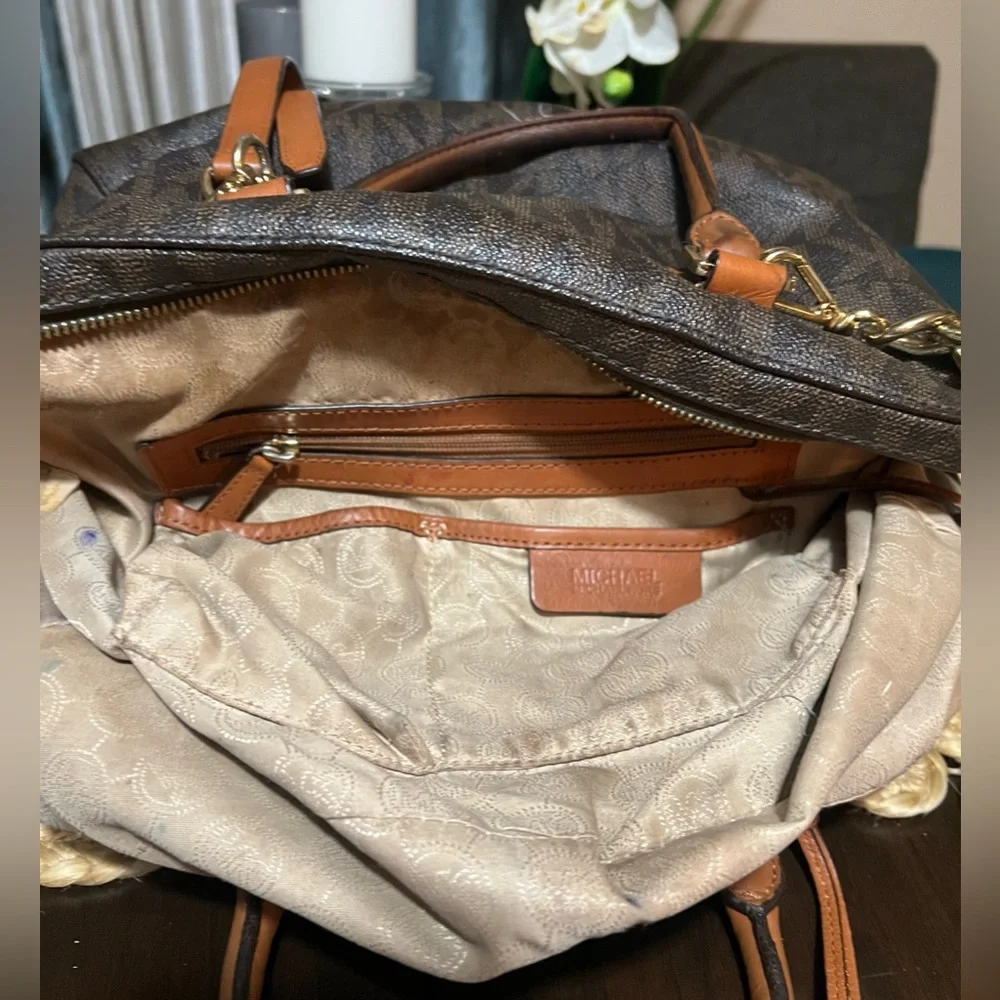 Michael Kors Kirby Satchel - Picture 8 of 12